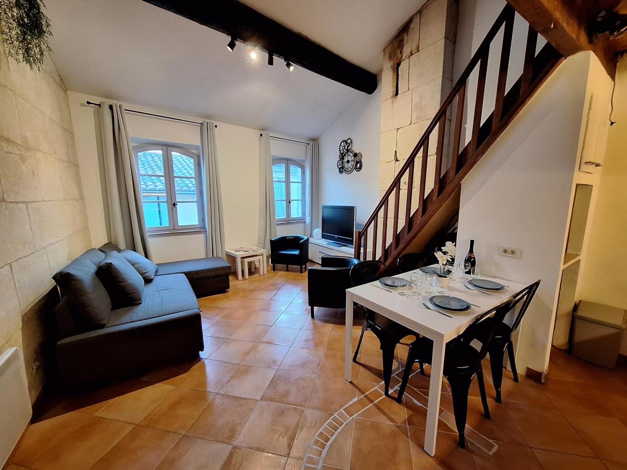 La Garriguette Appart Centre Historique Calme Climatise 6 Couchages Arles Exterior photo